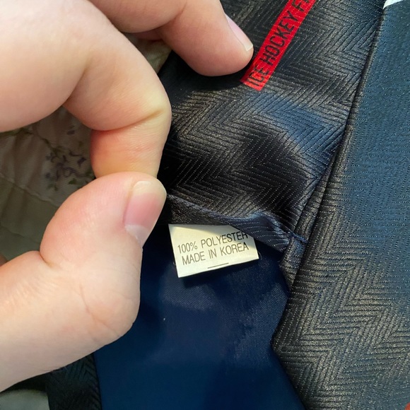 Men’s New Hockey Polyester Tie - Picture 4 of 4